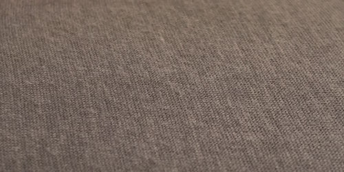flux menstruel absorbé par un textile de couleur grise